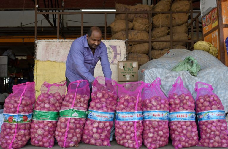 भारतले प्याज निर्यातमा लगायो प्रतिबन्ध