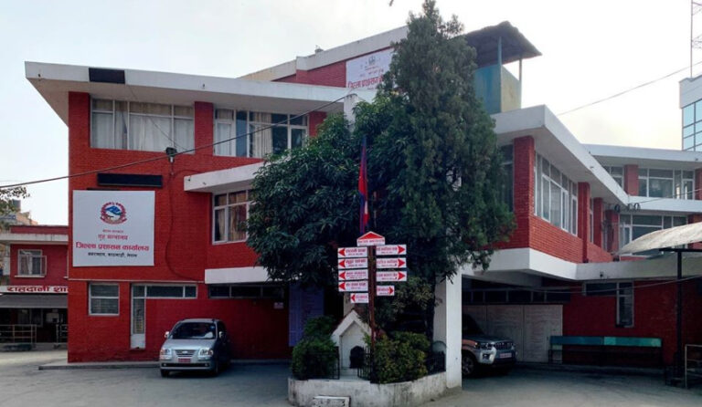 दुर्गा प्रसाईं समूहलाई तीनकुनेमा कार्यक्रम गर्न अनुमति दिइएको छैन: काठमाडौं प्रशासन