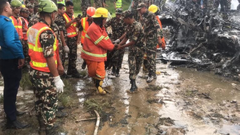विमान दुर्घटना अपडेट: क्याप्टेन मनिष शाक्यको उद्धार